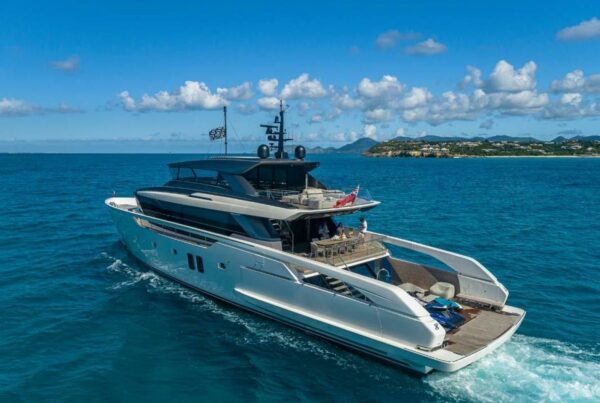 Prime Luxury Rentals - 112′ SanLorenzo